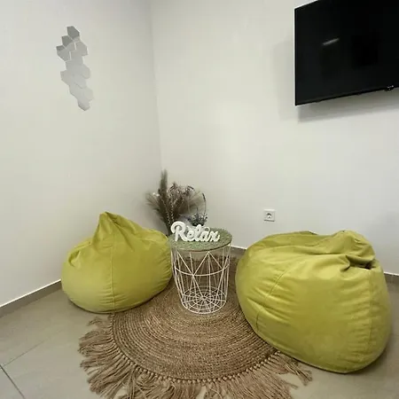 Green Central Apartment Veliko Tŭrnovo Exterior photo