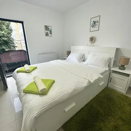 Green Central Apartment Veliko Tŭrnovo Exterior photo